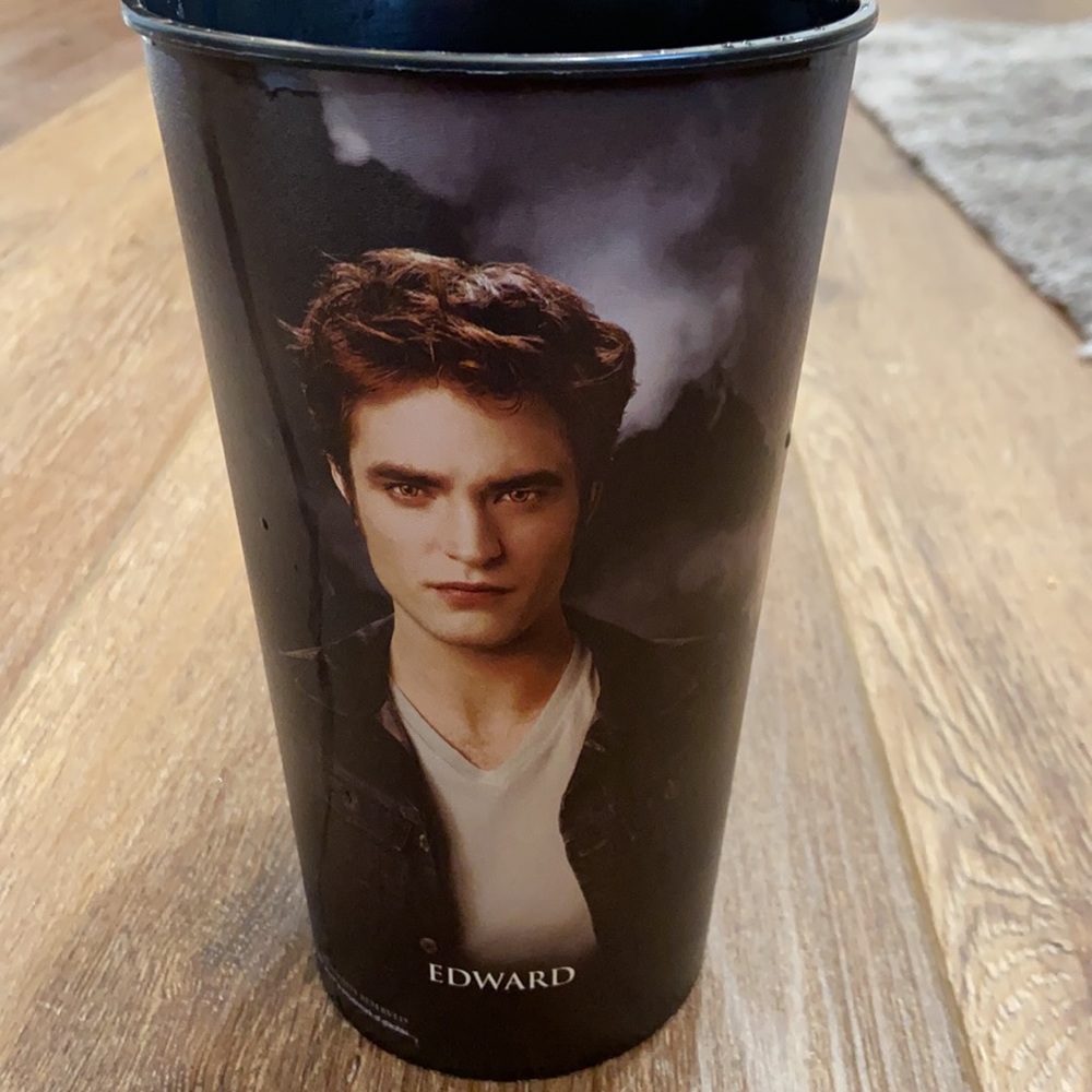Collectible eclipse cup - Picture 2 of 5